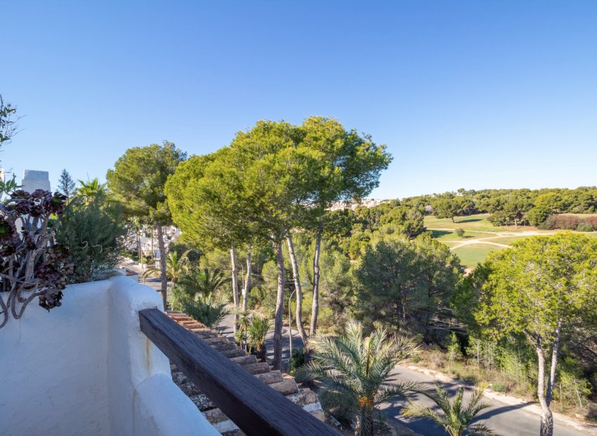 Återförsäljning - Villa -
Villamartin - Fortuna