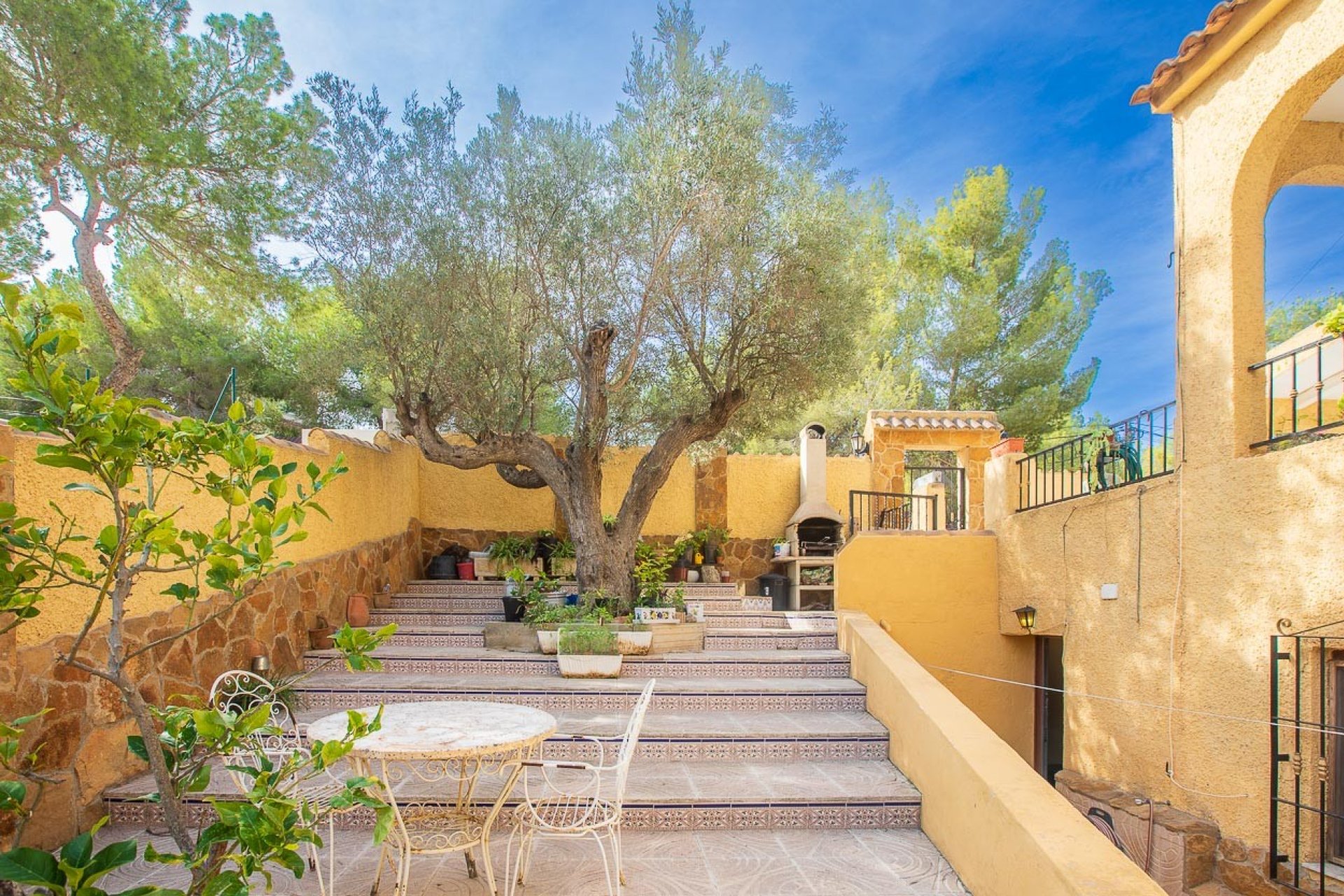 Återförsäljning - Villa -
Villamartín - Las Filipinas