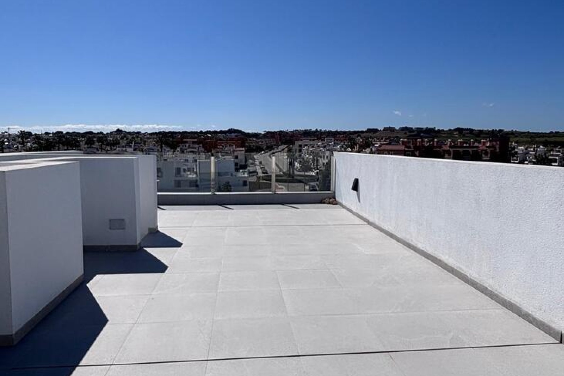 Återförsäljning - Villa -
Villamartín - PAU 8