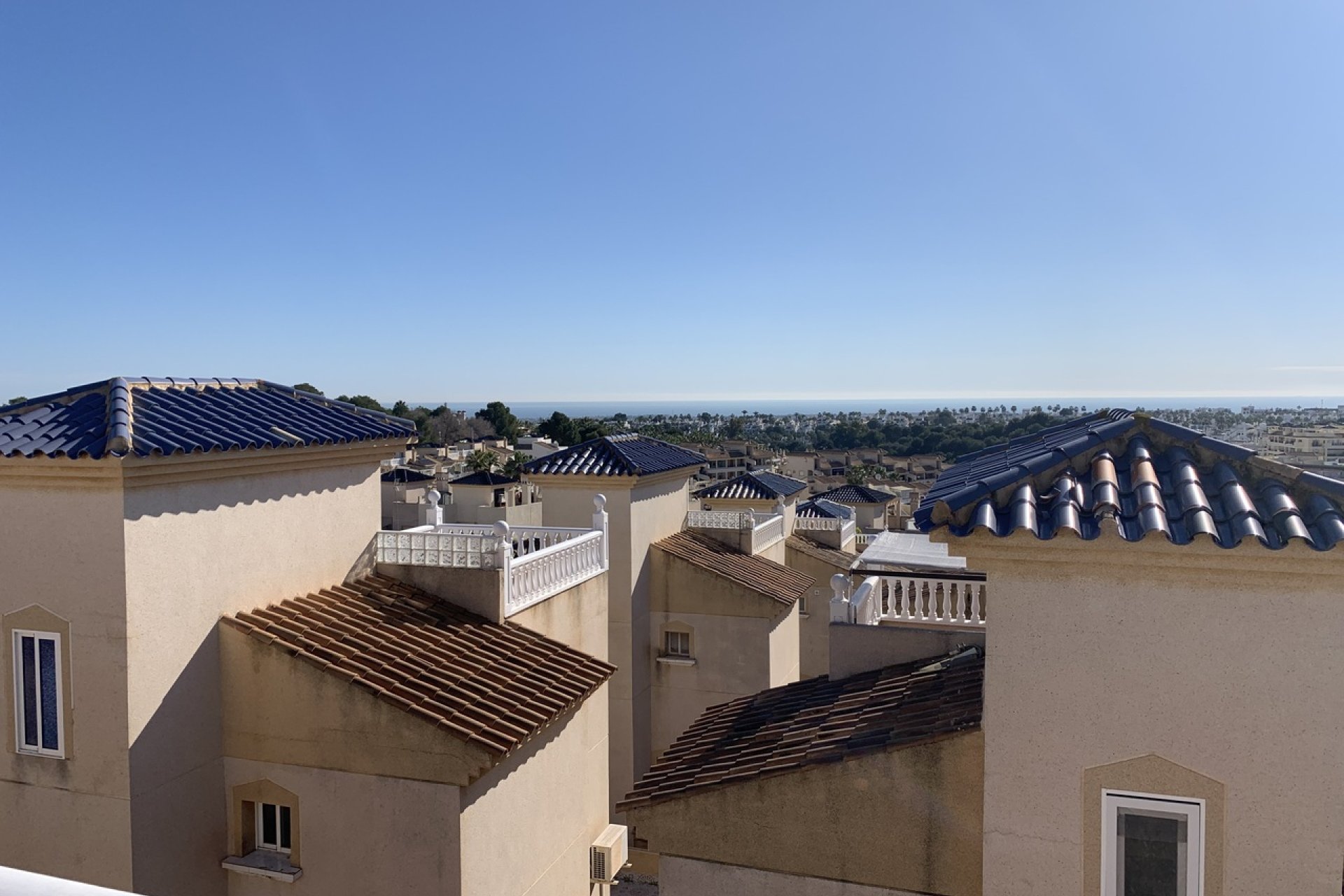 Återförsäljning - Villa -
Villamartín - Villamartin, Orihuela Costa