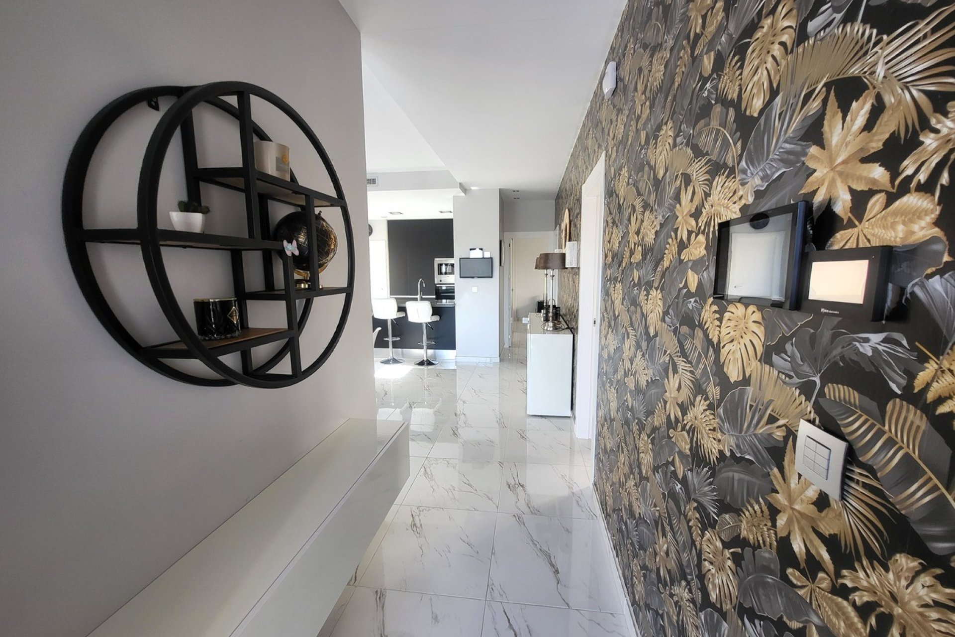 Återförsäljning - Villa -
Villamartín - Villamartin