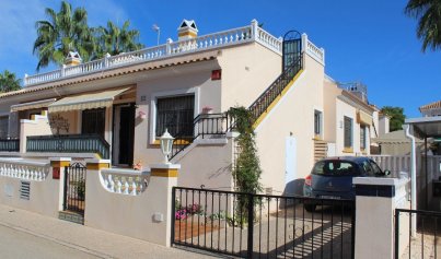 Bungalow - Återförsäljning - Orihuela Costa - Los Dolses