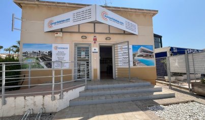 Commercial - Resale - Orihuela Costa -
                Playa Flamenca
