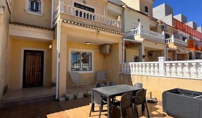 Herenhuis - Herverkoop - Campoamor -
                Campoamor