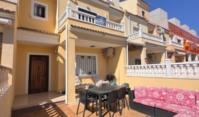 Herenhuis - Herverkoop - Campoamor -
                Campoamor