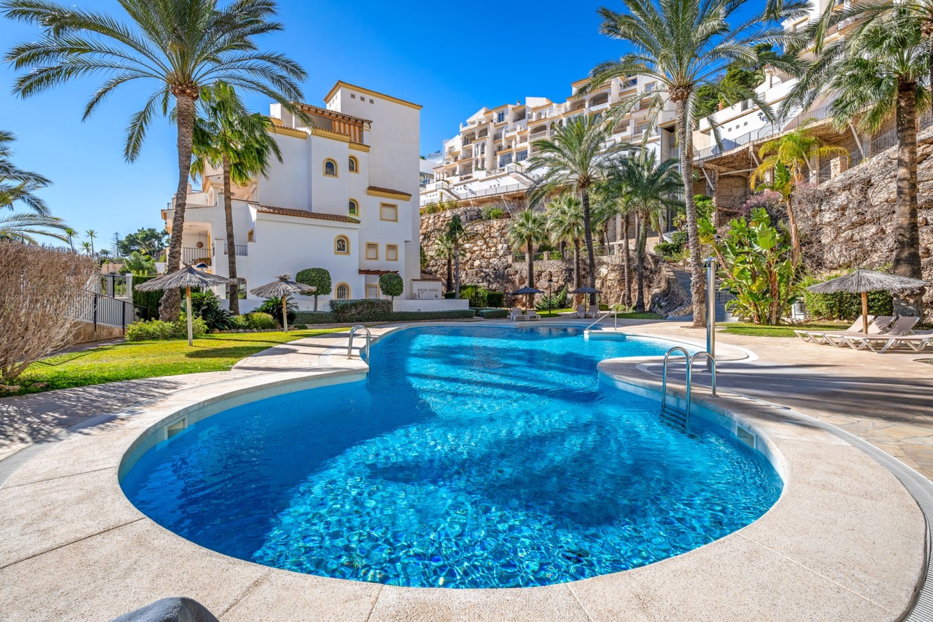 Herverkoop - Appartement / flat -
Altea - Mascarat*