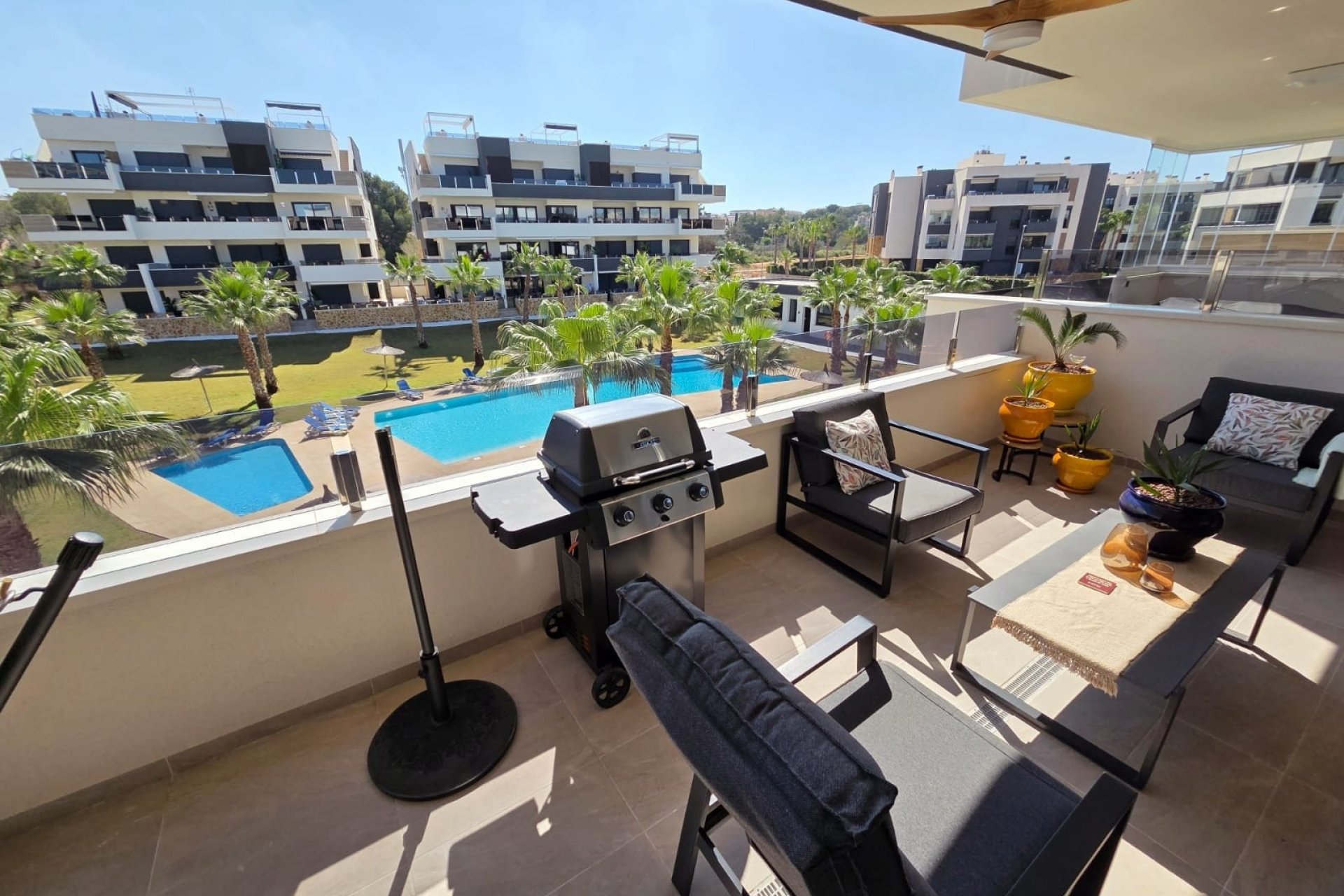 Herverkoop - Appartement / flat -
Los Altos