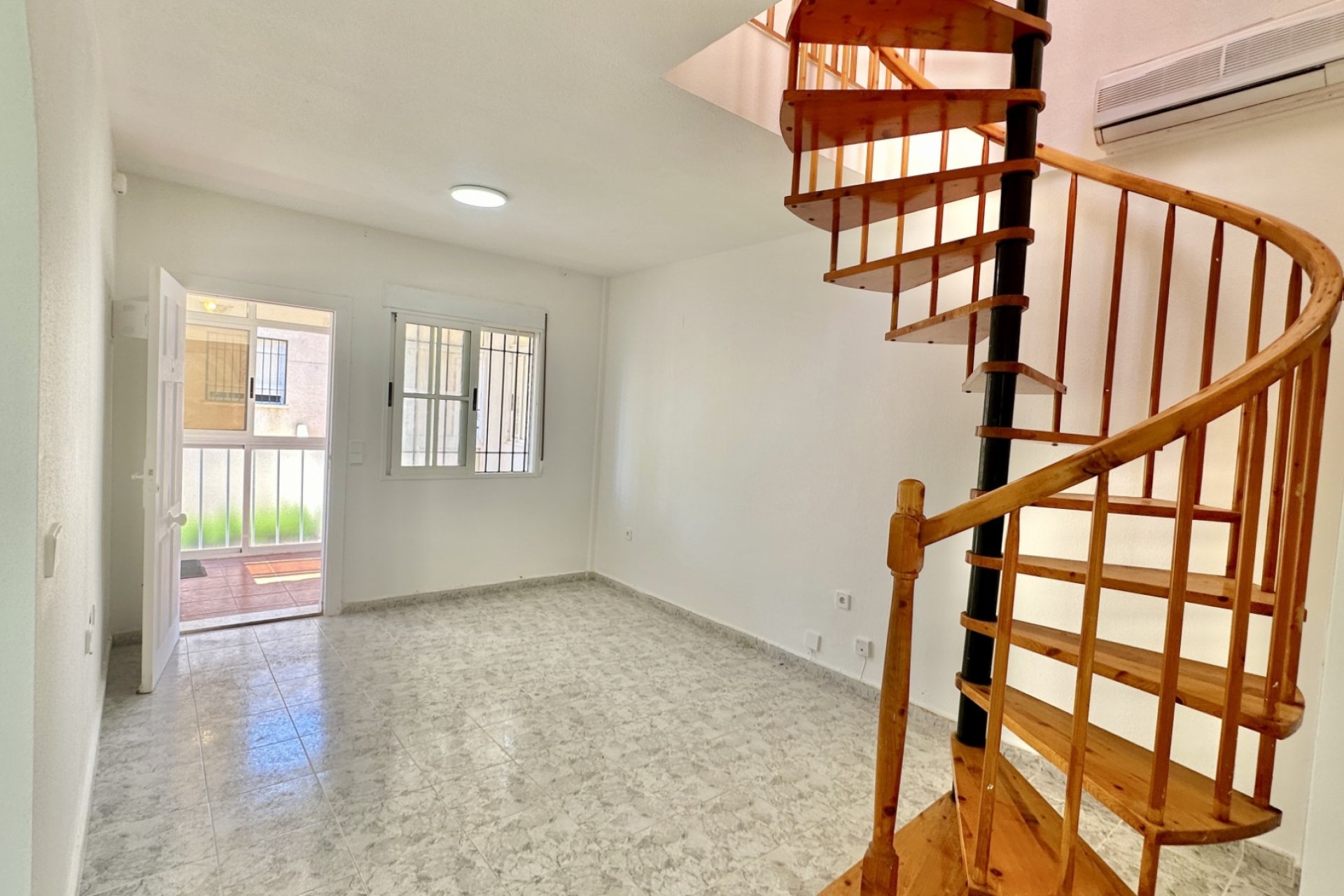 Herverkoop - Appartement / flat -
Orihuela Costa - Playa Flamenca