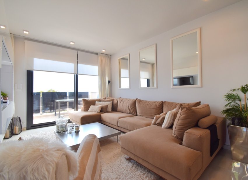 Herverkoop - Appartement / flat -
Orihuela Costa - Playa Flamenca