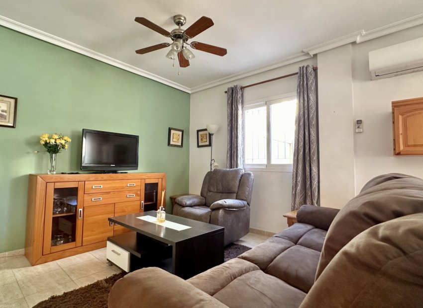 Herverkoop - Appartement / flat -
Orihuela Costa - Playa Flamenca