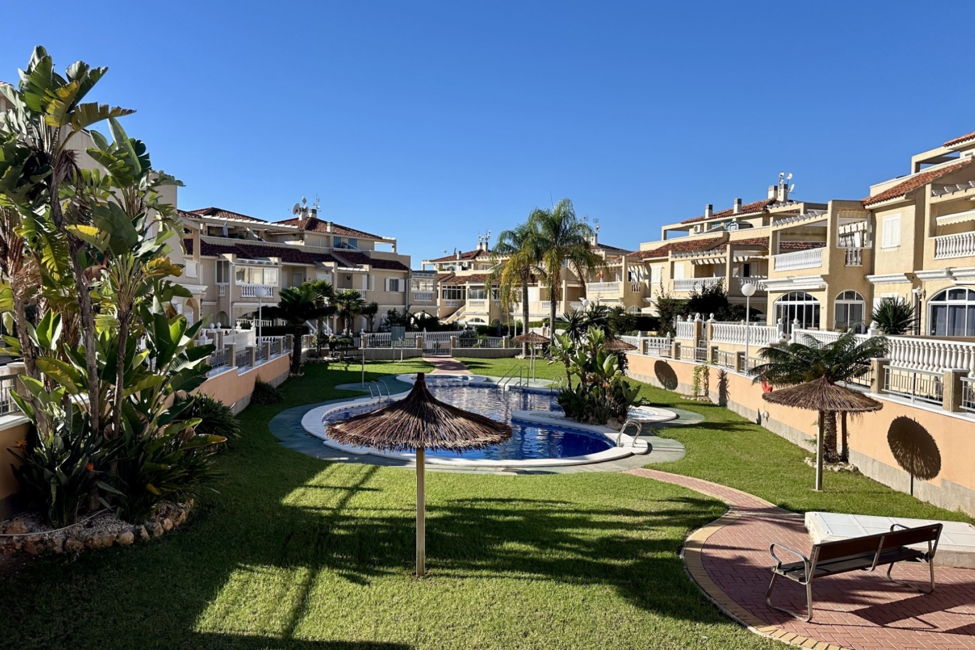 Herverkoop - Appartement / flat -
Orihuela Costa - Playa Flamenca