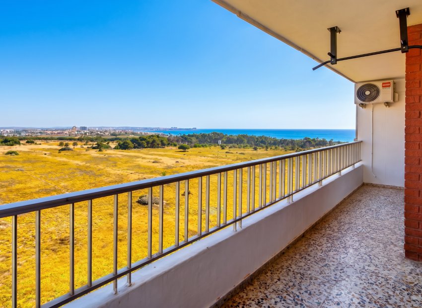 Herverkoop - Appartement / flat -
Orihuela Costa - Punta Prima