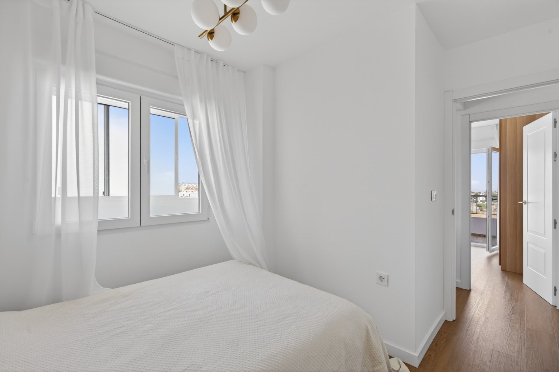 Herverkoop - Appartement / flat -
Orihuela Costa - Punta Prima
