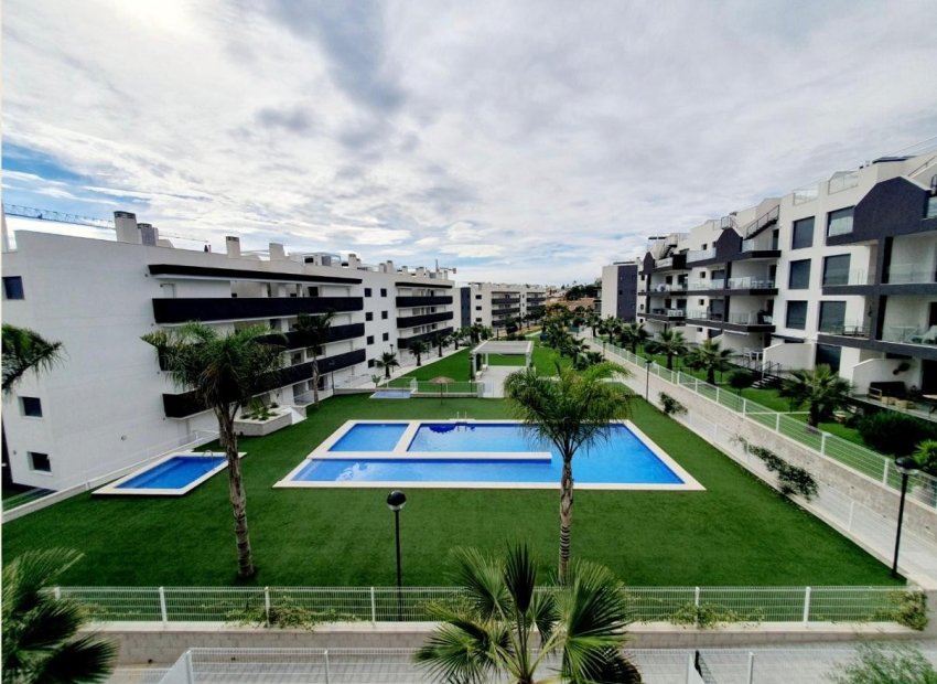 Herverkoop - Appartement / flat -
Orihuela Costa - Villamartin