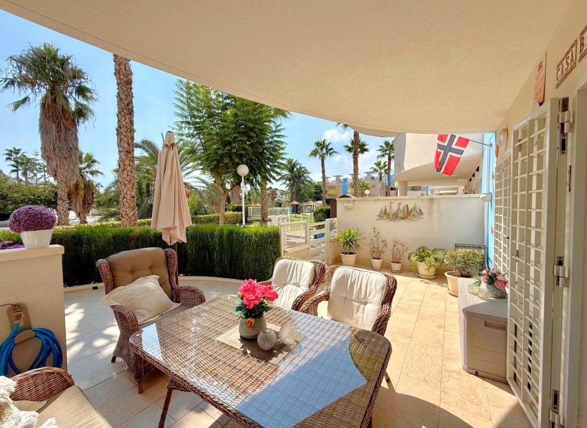 Herverkoop - Appartement / flat -
Orihuela Costa - Villamartin