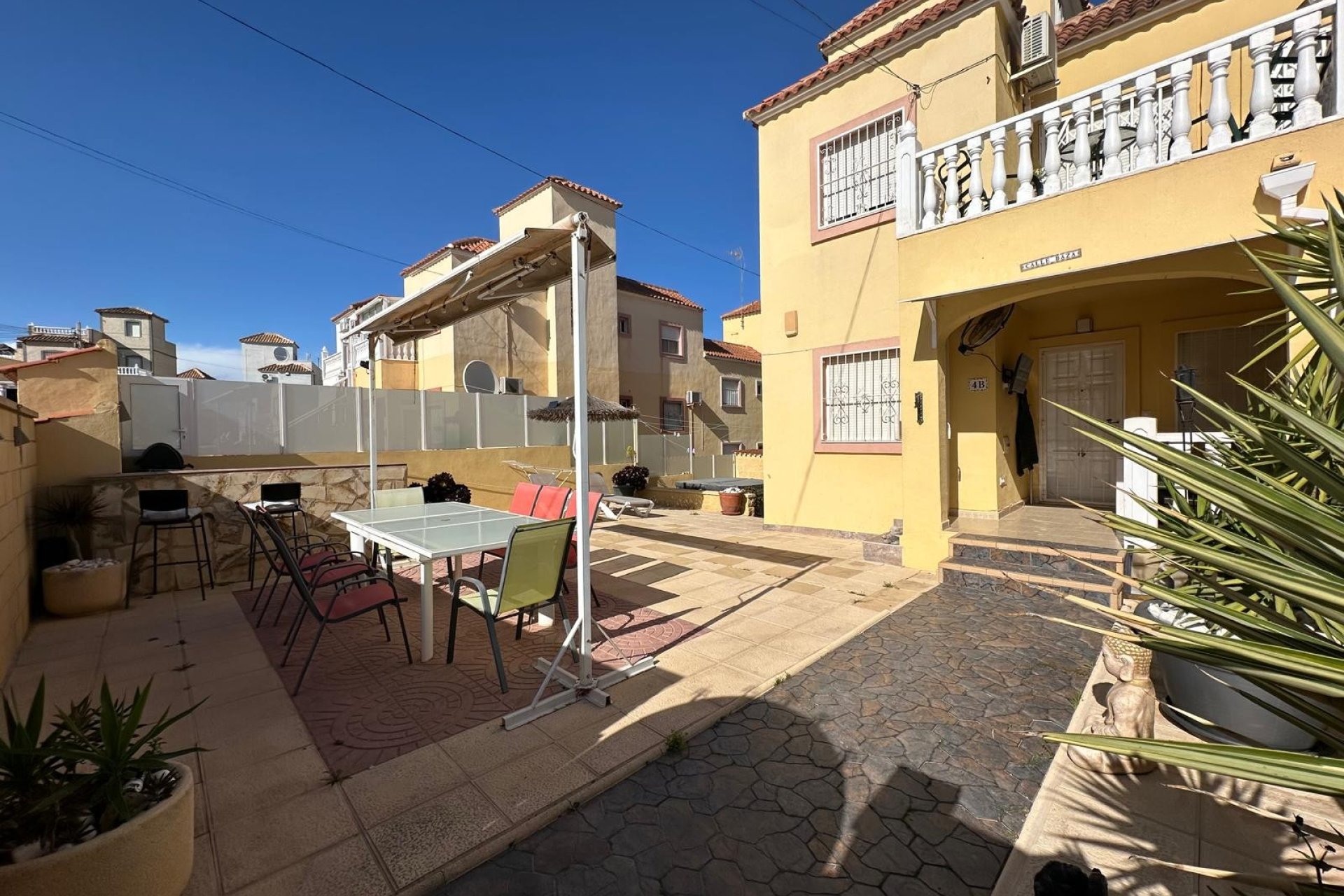 Herverkoop - Appartement / flat -
San Miguel de Salinas - Villamartin
