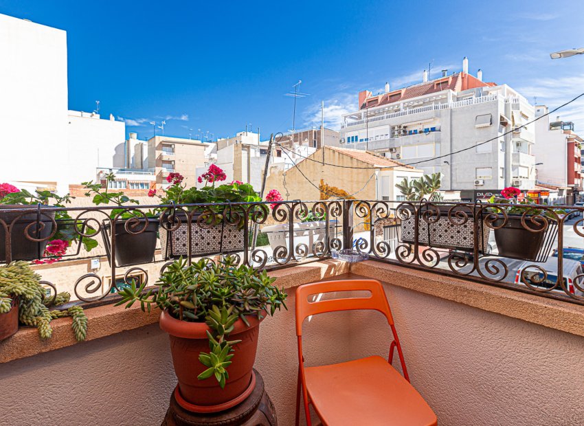 Herverkoop - Appartement / flat -
Torrevieja