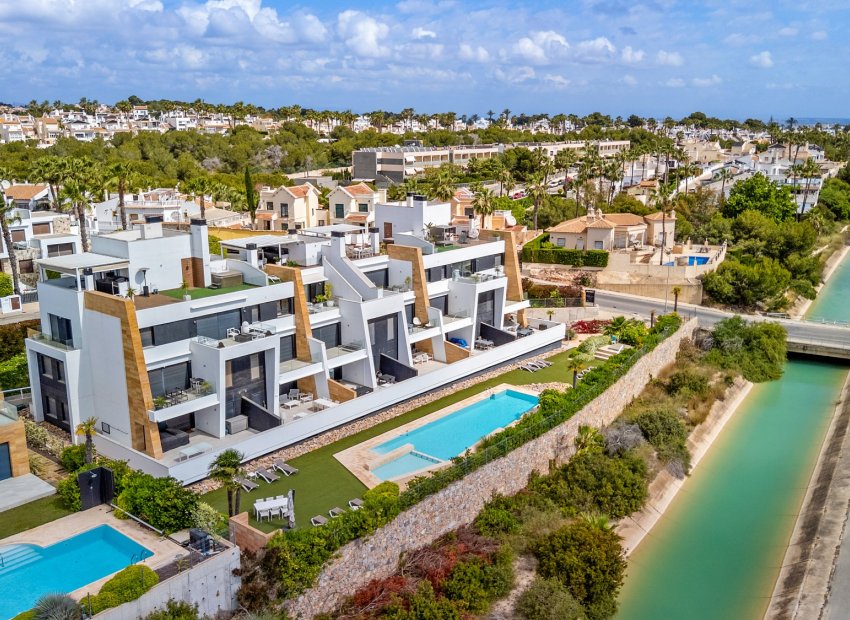 Herverkoop - Appartement / flat -
Villamartin - Costa Blanca