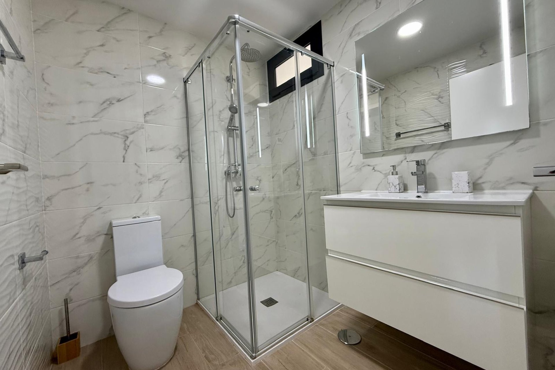 Herverkoop - Appartement / flat -
Villamartín - Villamartin