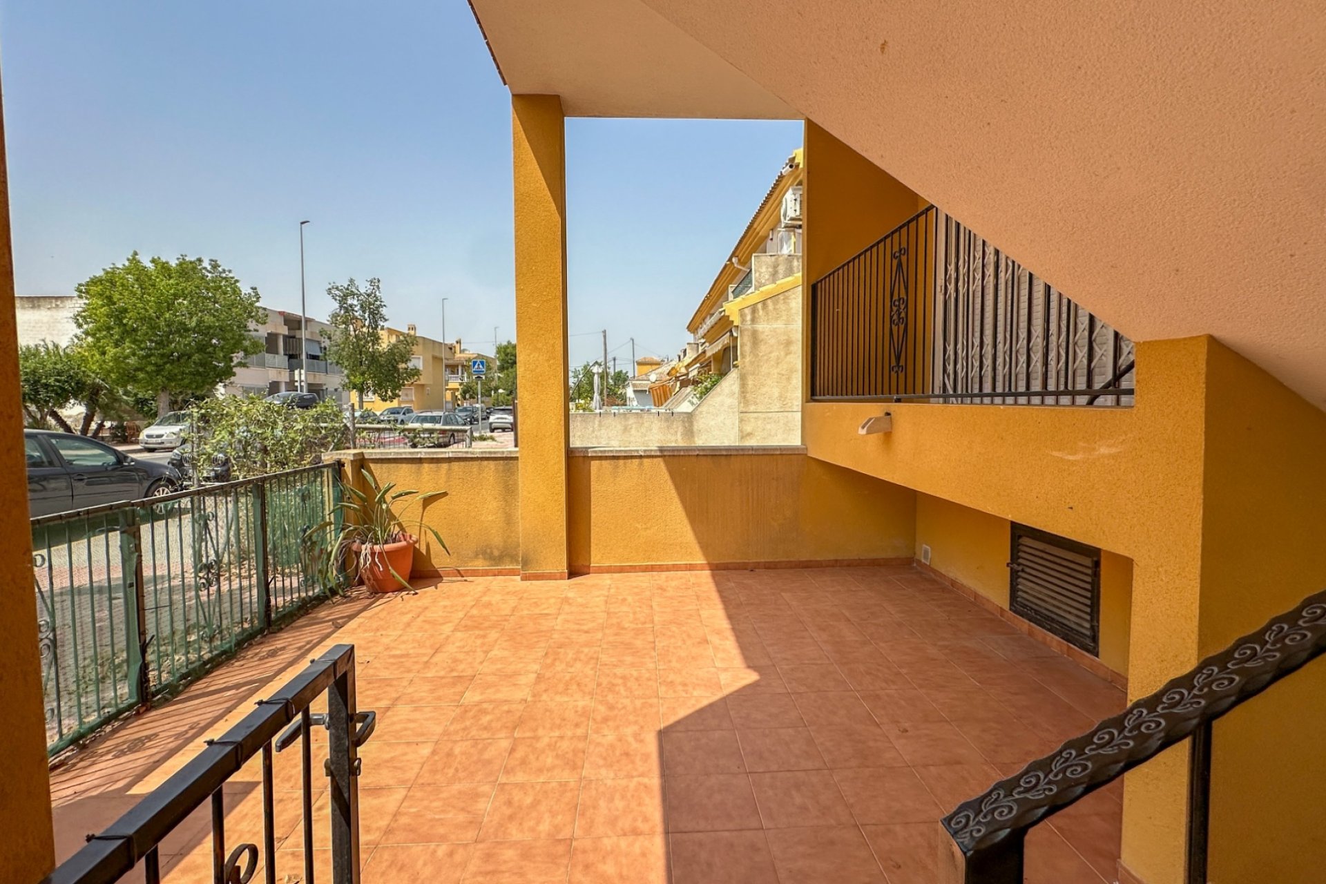 Herverkoop - Bungalow -
Daya Nueva - Costa Blanca Sur