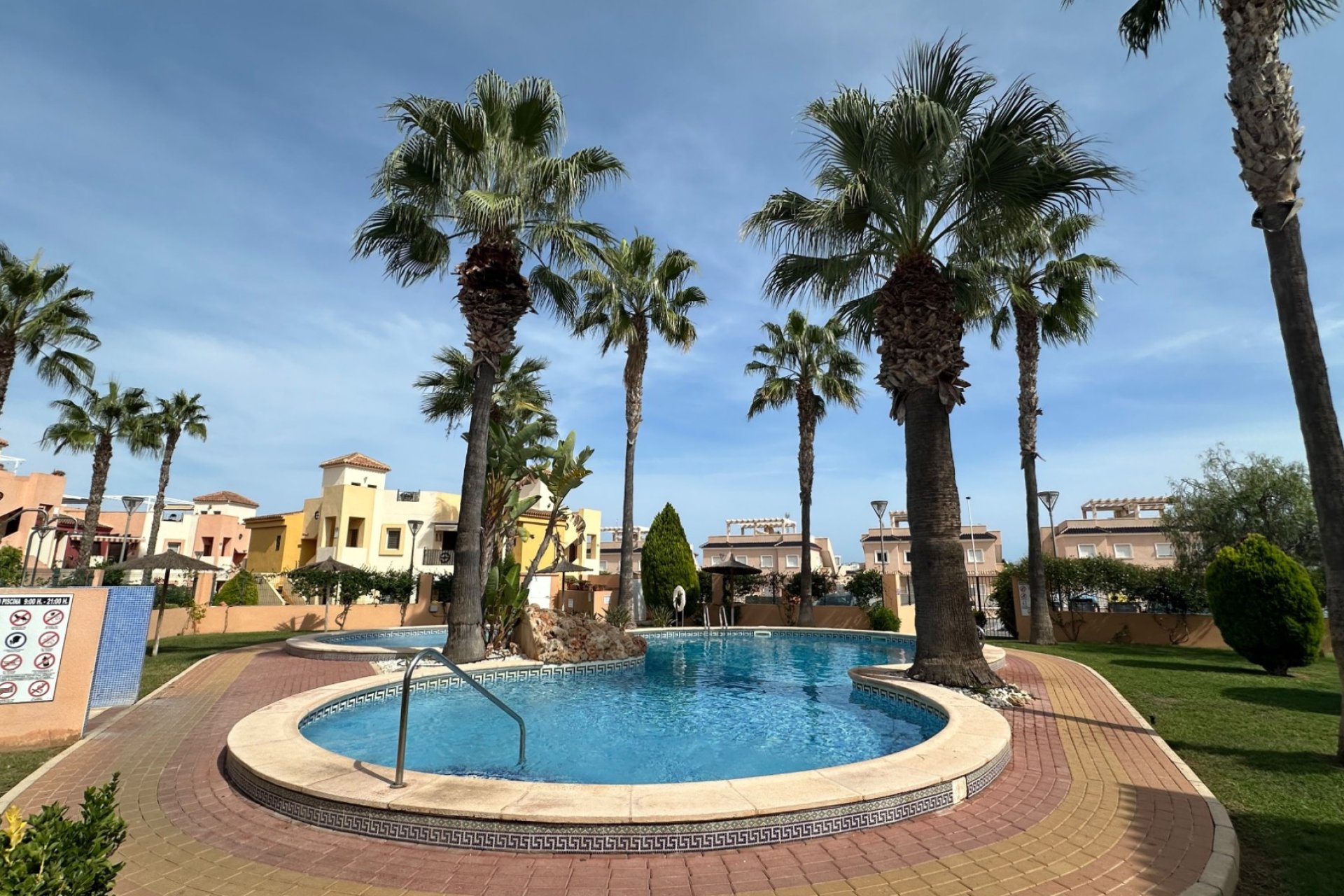 Herverkoop - Bungalow -
Orihuela Costa - Los Altos