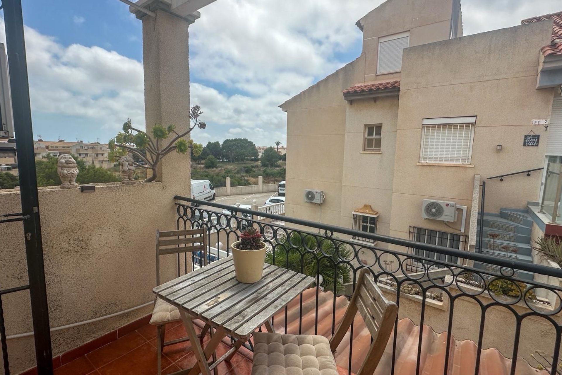 Herverkoop - Bungalow -
Orihuela Costa - Playa Flamenca