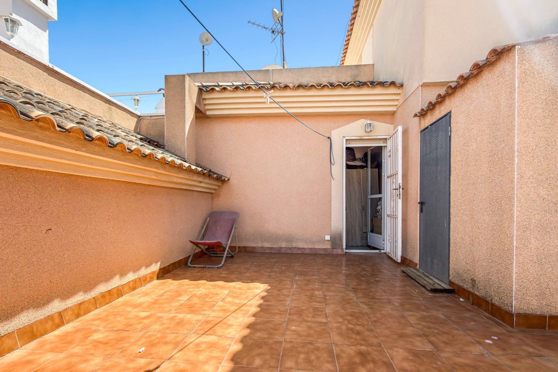 Herverkoop - Herenhuis -
Orihuela Costa - La Florida