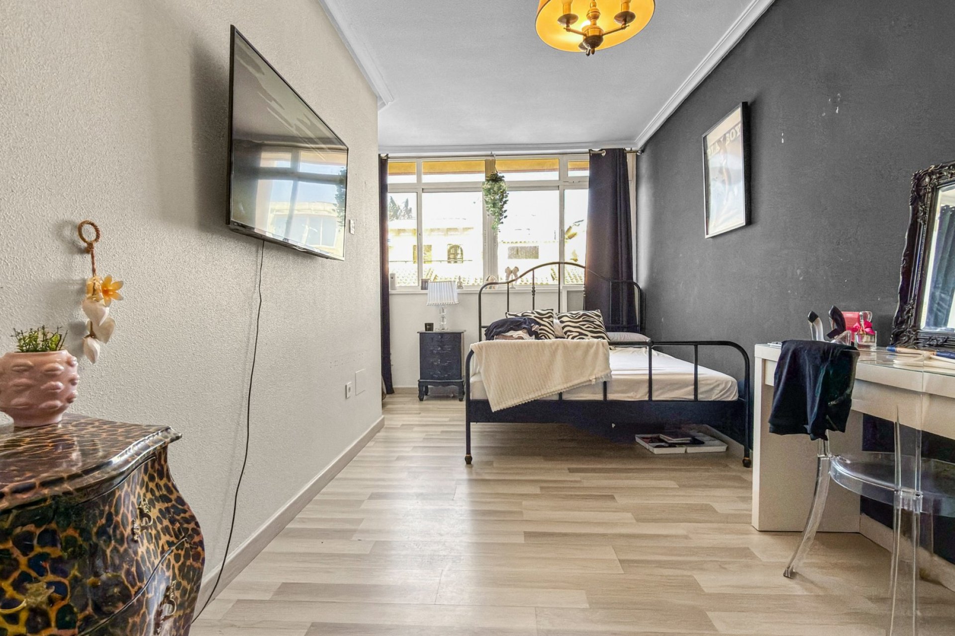 Herverkoop - Herenhuis -
Orihuela Costa - La Florida