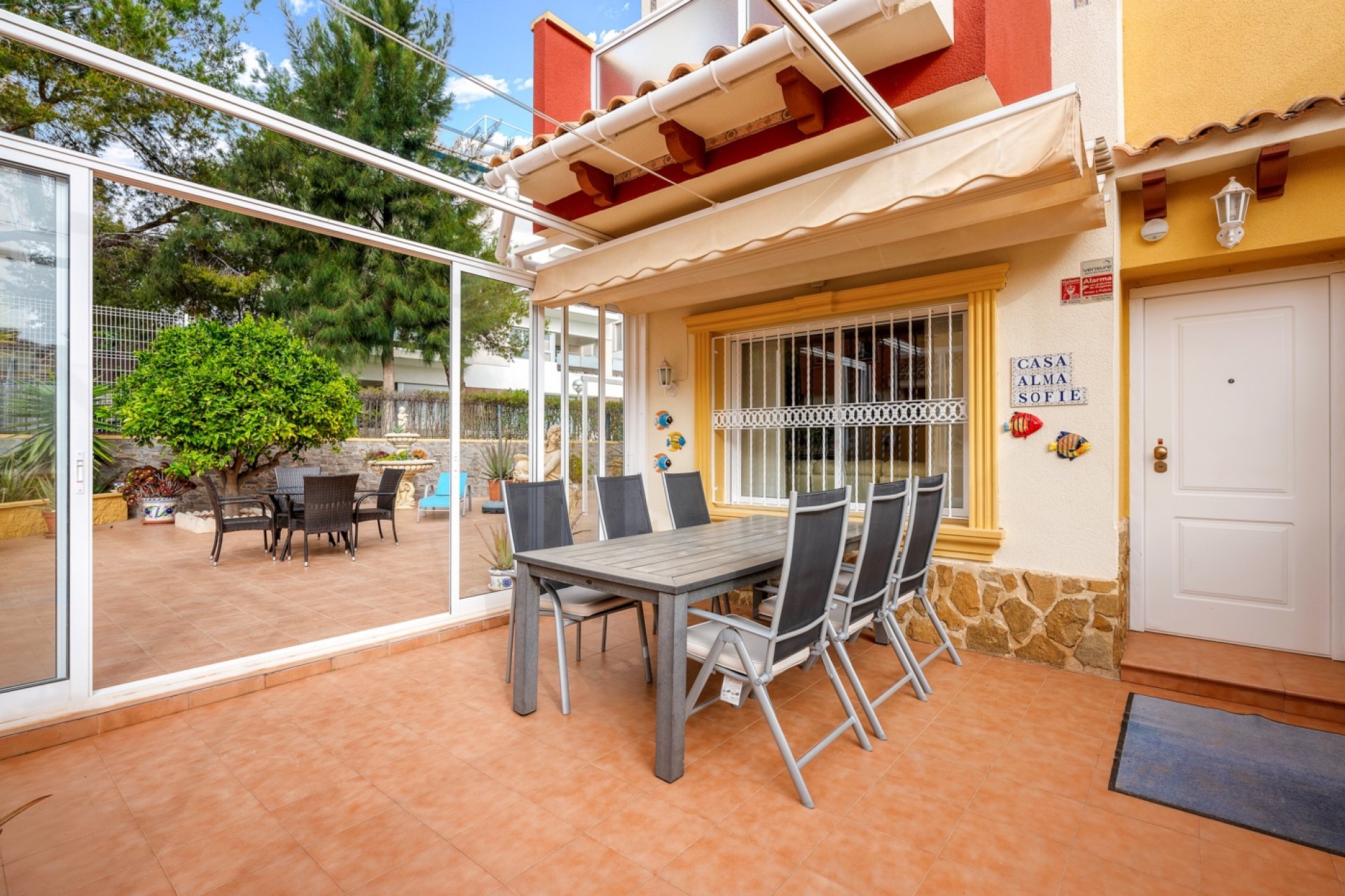 Herverkoop - Herenhuis -
Orihuela Costa - Villamartin