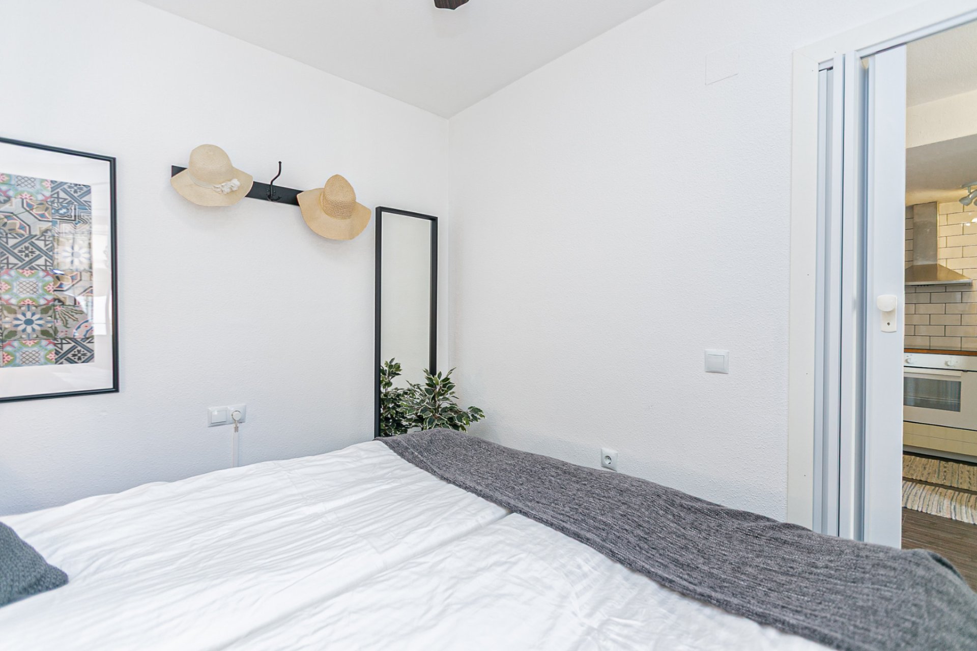 Herverkoop - Herenhuis -
Torrevieja - Torretas