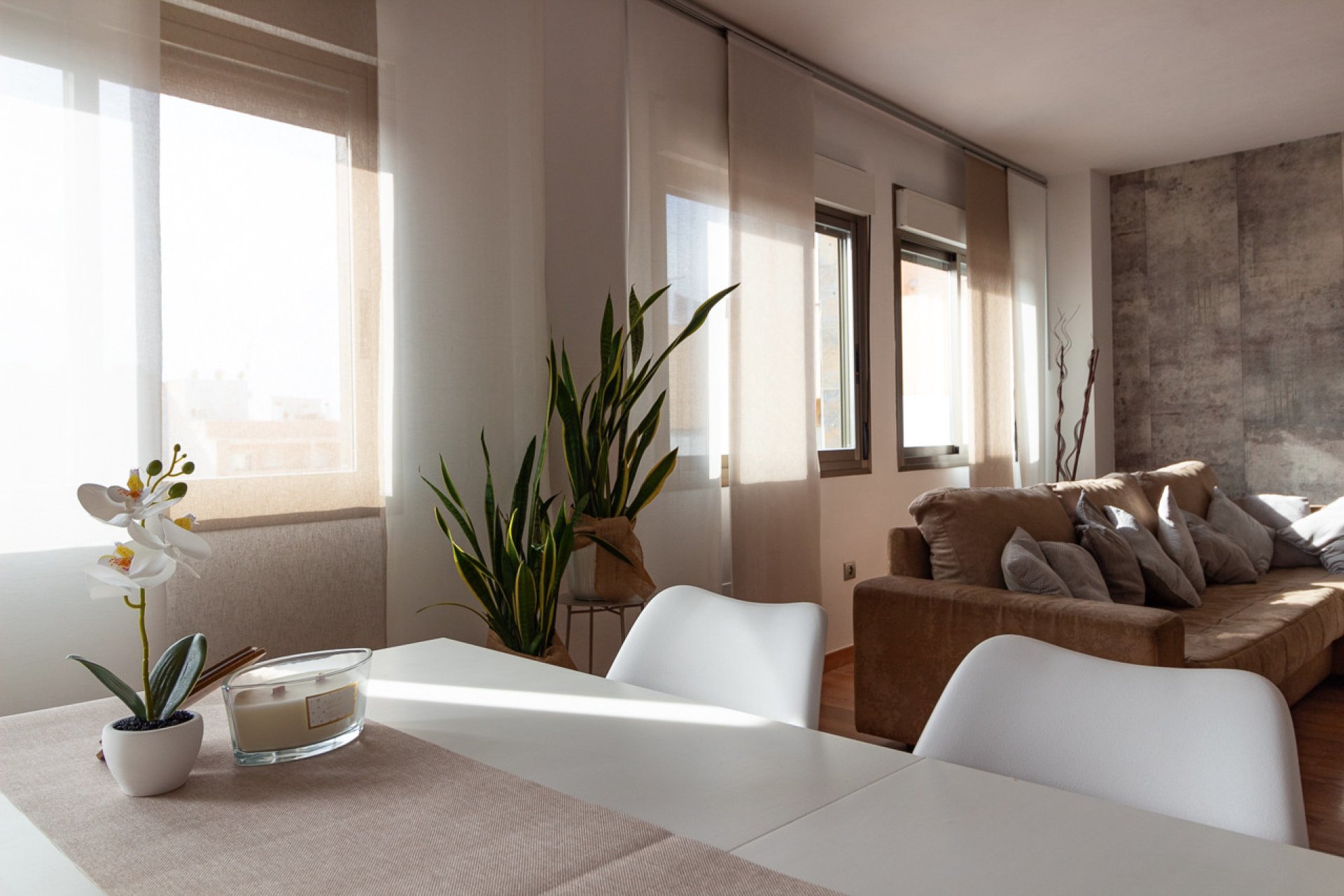 Herverkoop - Penthouse -
Torrevieja - Beach