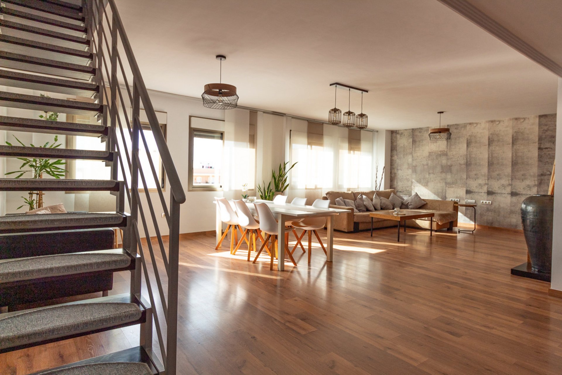 Herverkoop - Penthouse -
Torrevieja - Beach