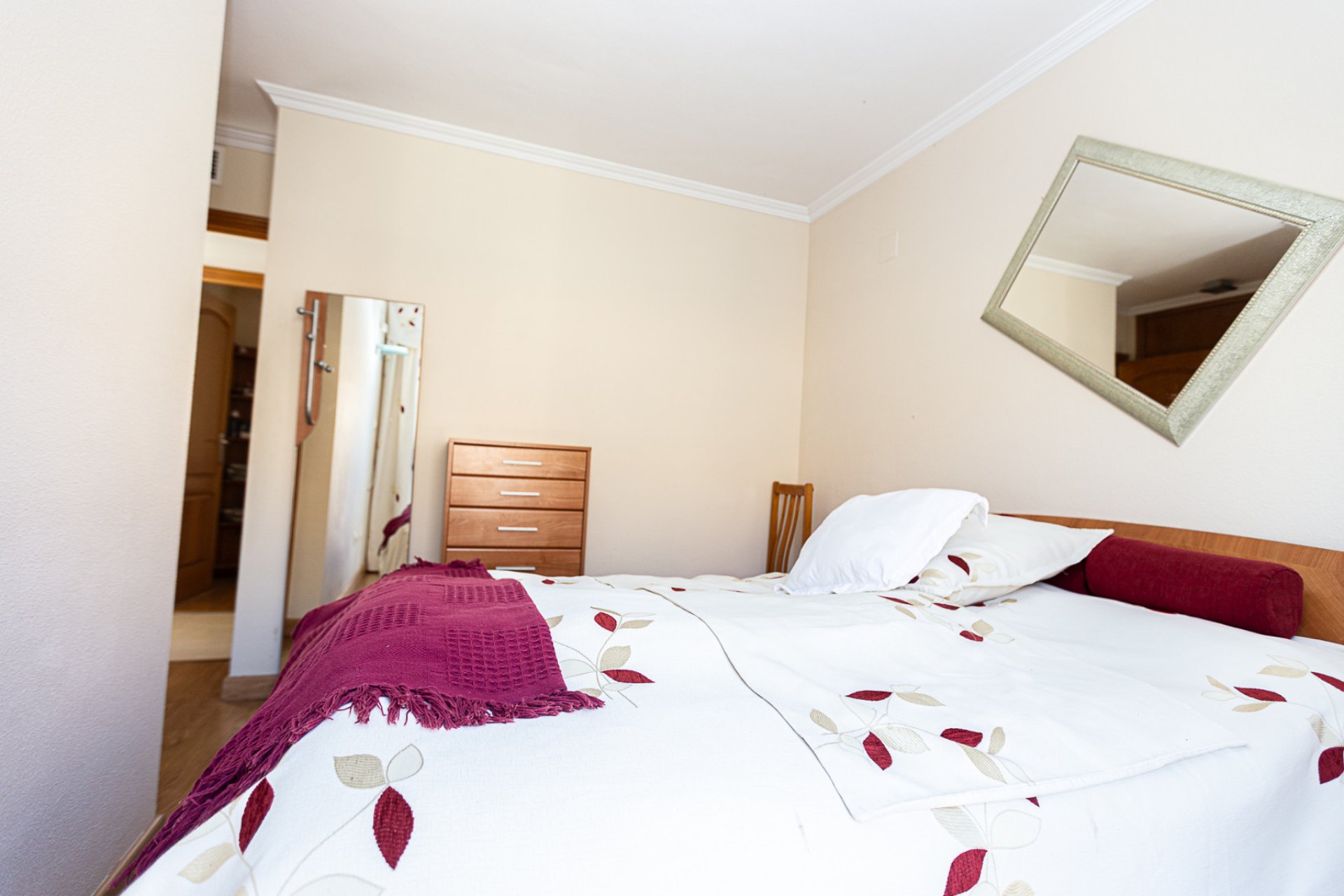 Herverkoop - Penthouse -
Torrevieja - Beach