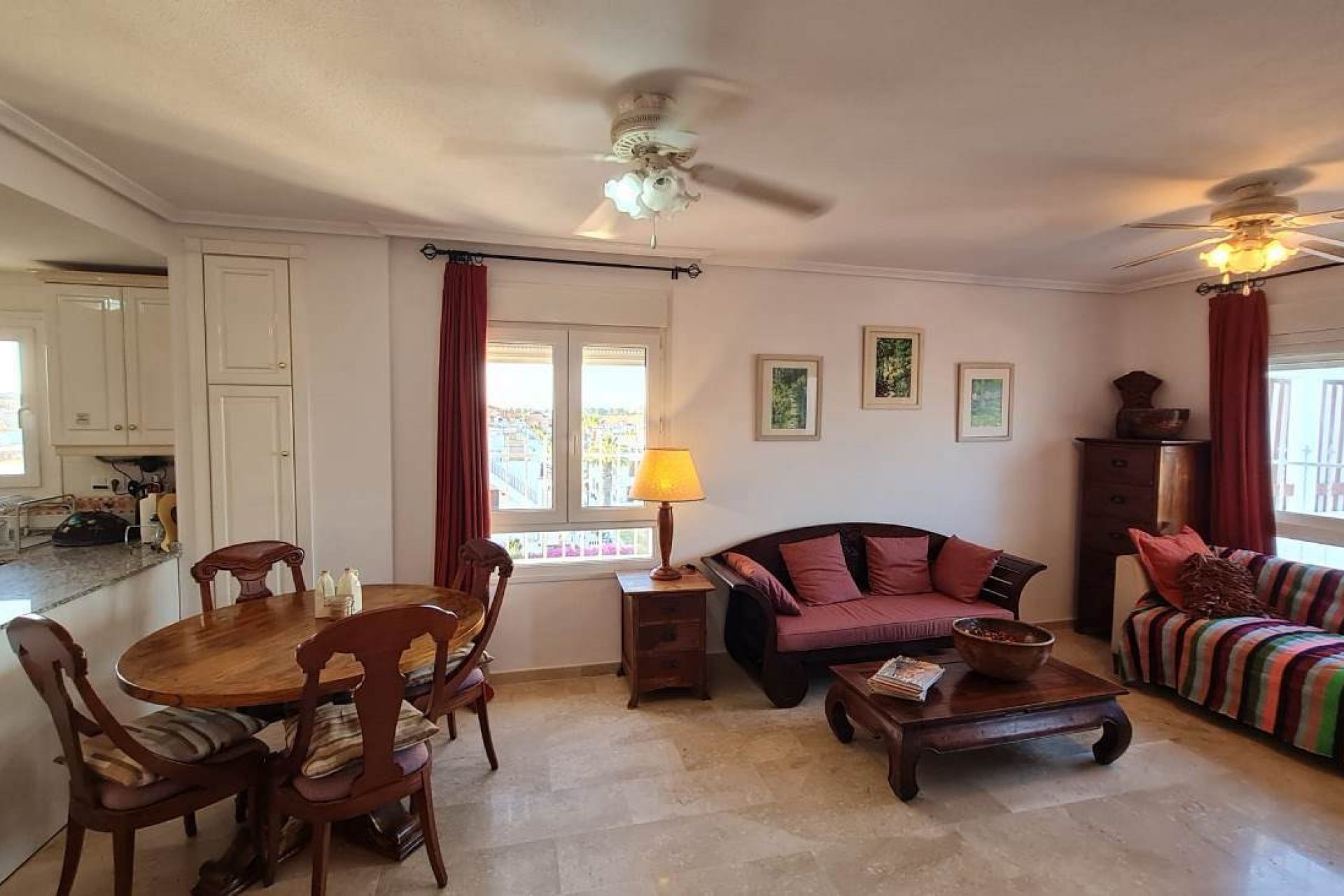 Herverkoop - Penthouse -
Villamartín - PAU 8