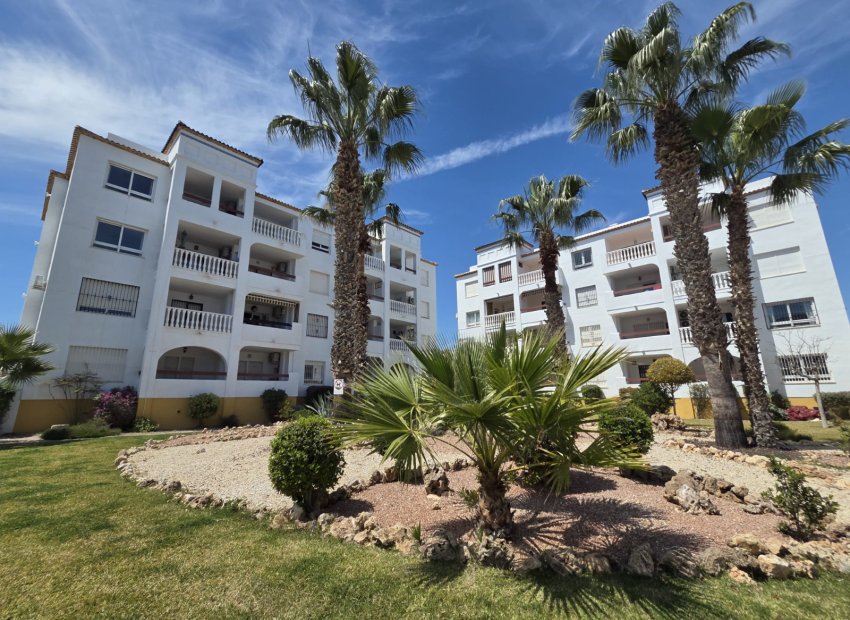 Herverkoop - Penthouse -
Villamartín - PAU 8