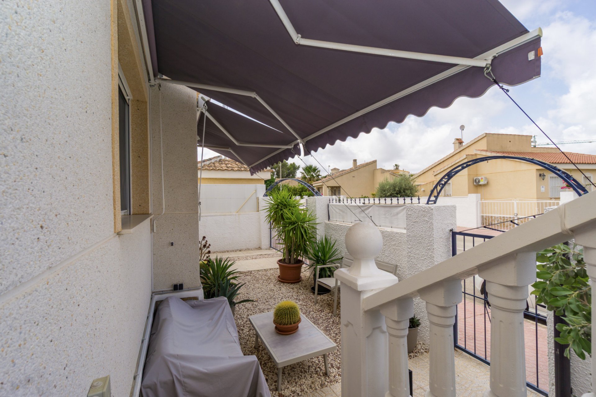 Herverkoop - Quad House -
Benijofar - Benimar