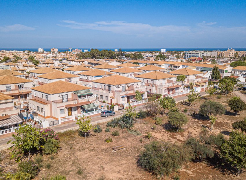 Herverkoop - Quad House -
Cabo Roig - La Regia