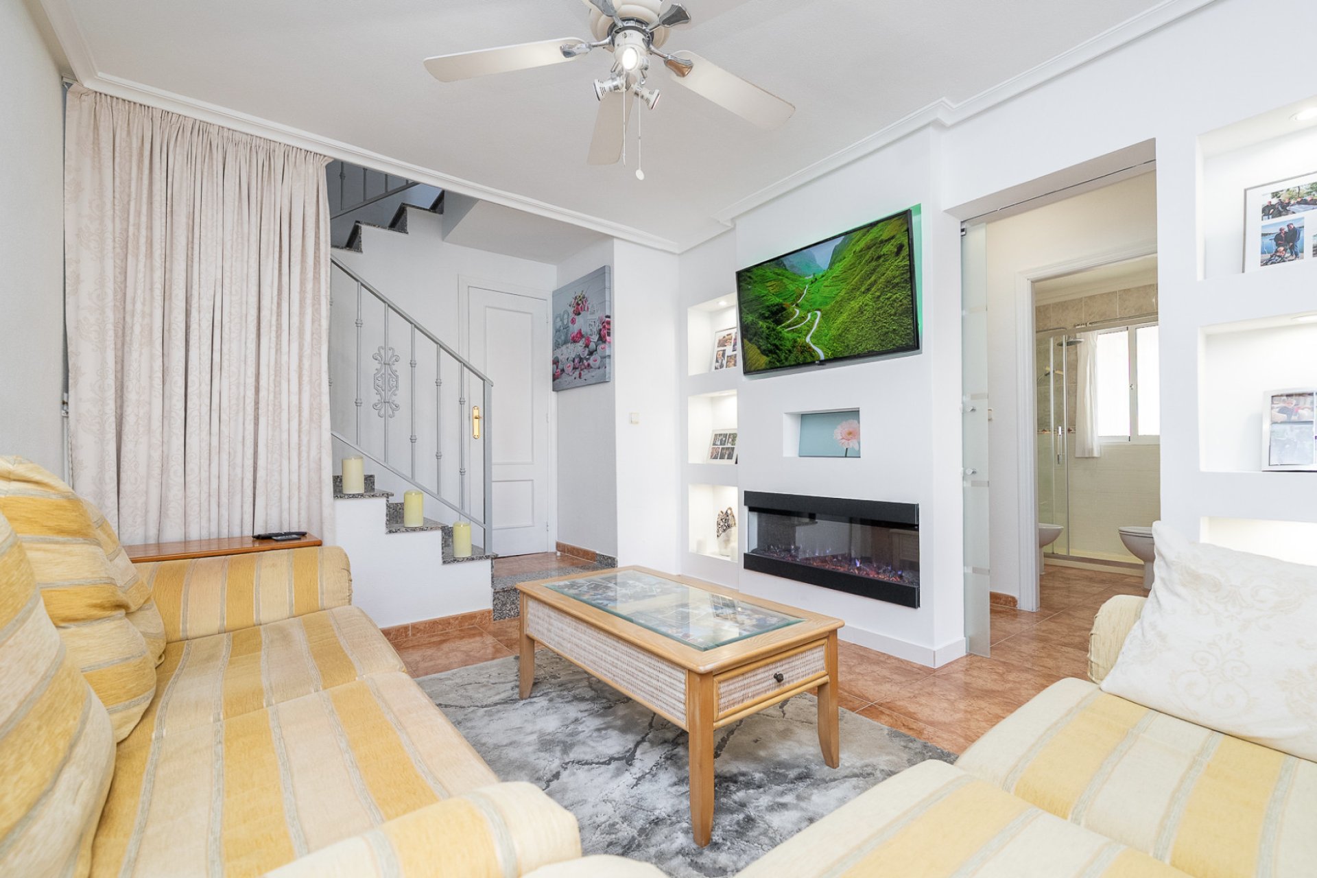 Herverkoop - Quad House -
Cabo Roig - La Regia