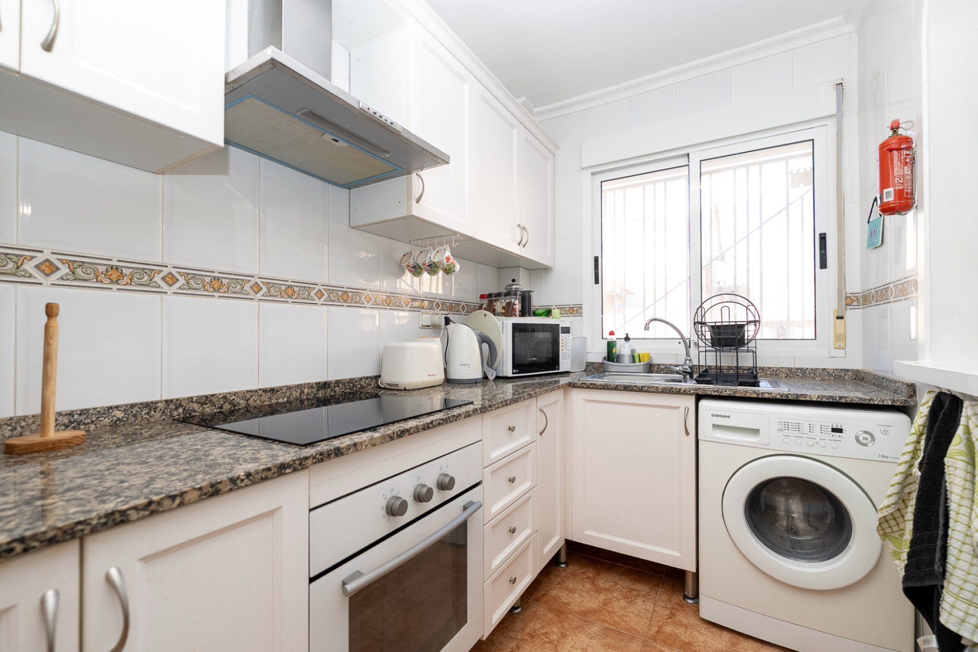 Herverkoop - Quad House -
Cabo Roig - La Regia