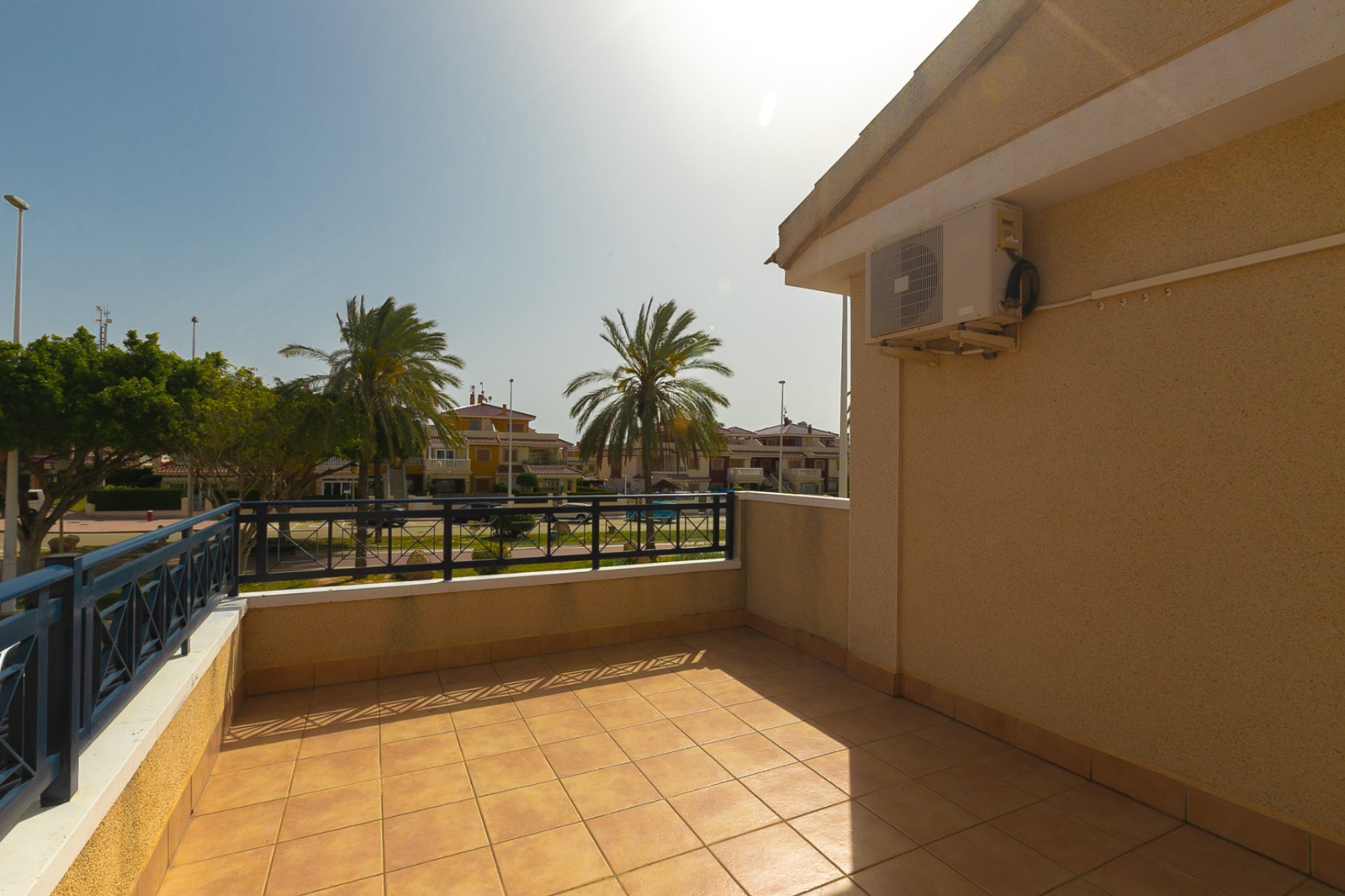 Herverkoop - Quad House -
Playa Flamenca - Zenia Mar