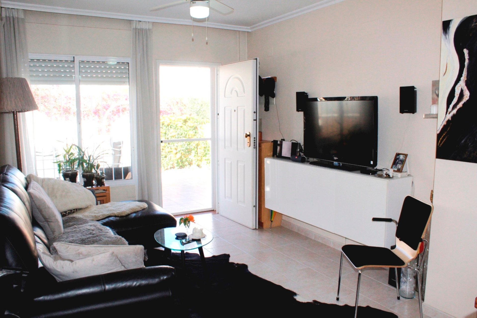 Herverkoop - Quad House -
Villamartín - PAU 8