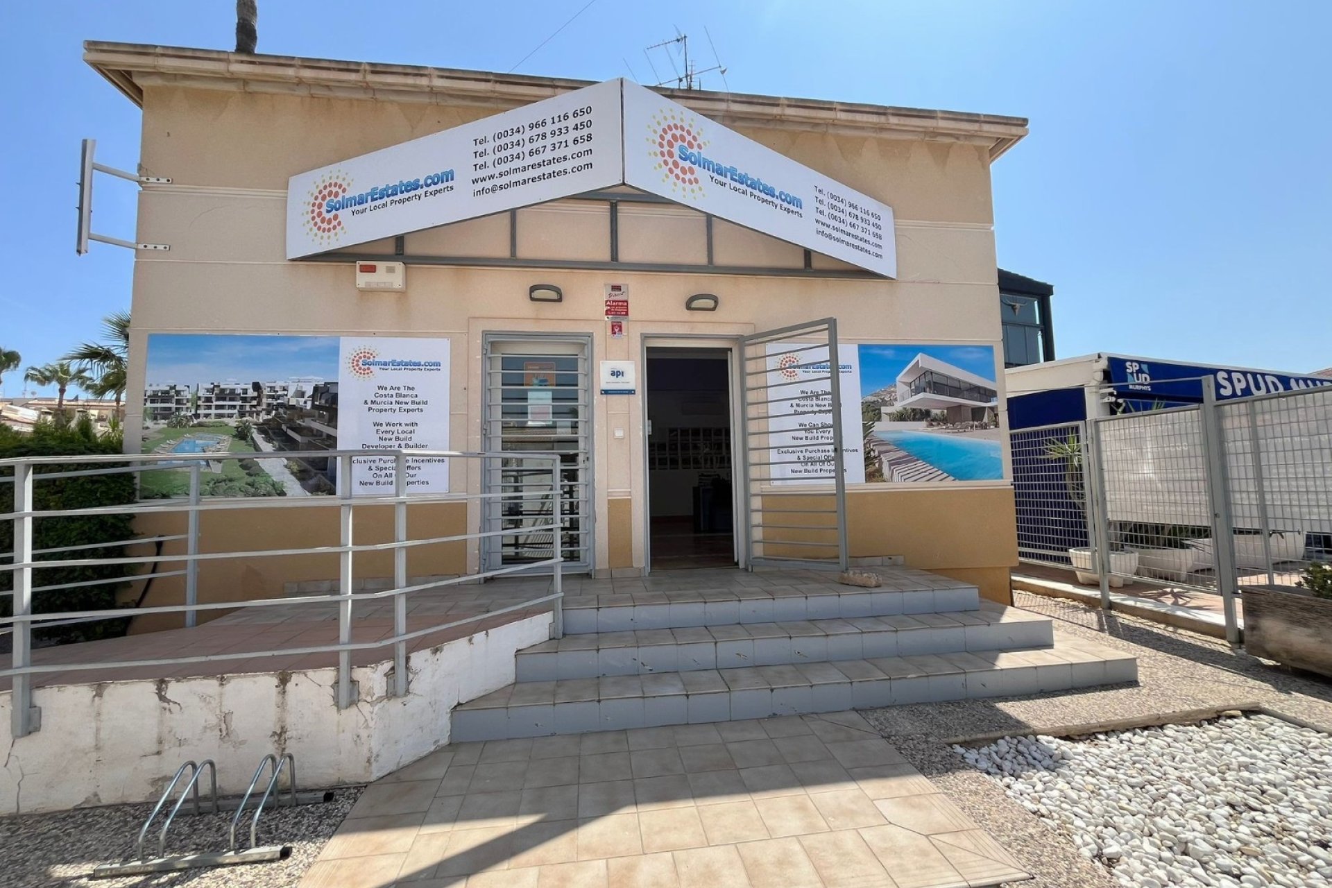 Herverkoop - Reclame -
Orihuela Costa - Playa Flamenca