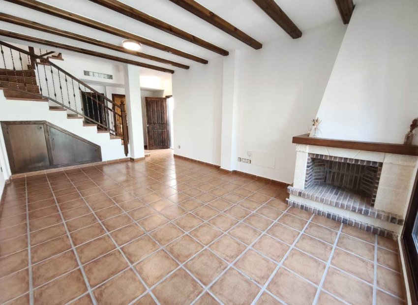 Herverkoop - Villa -
Algorfa - La Finca Golf