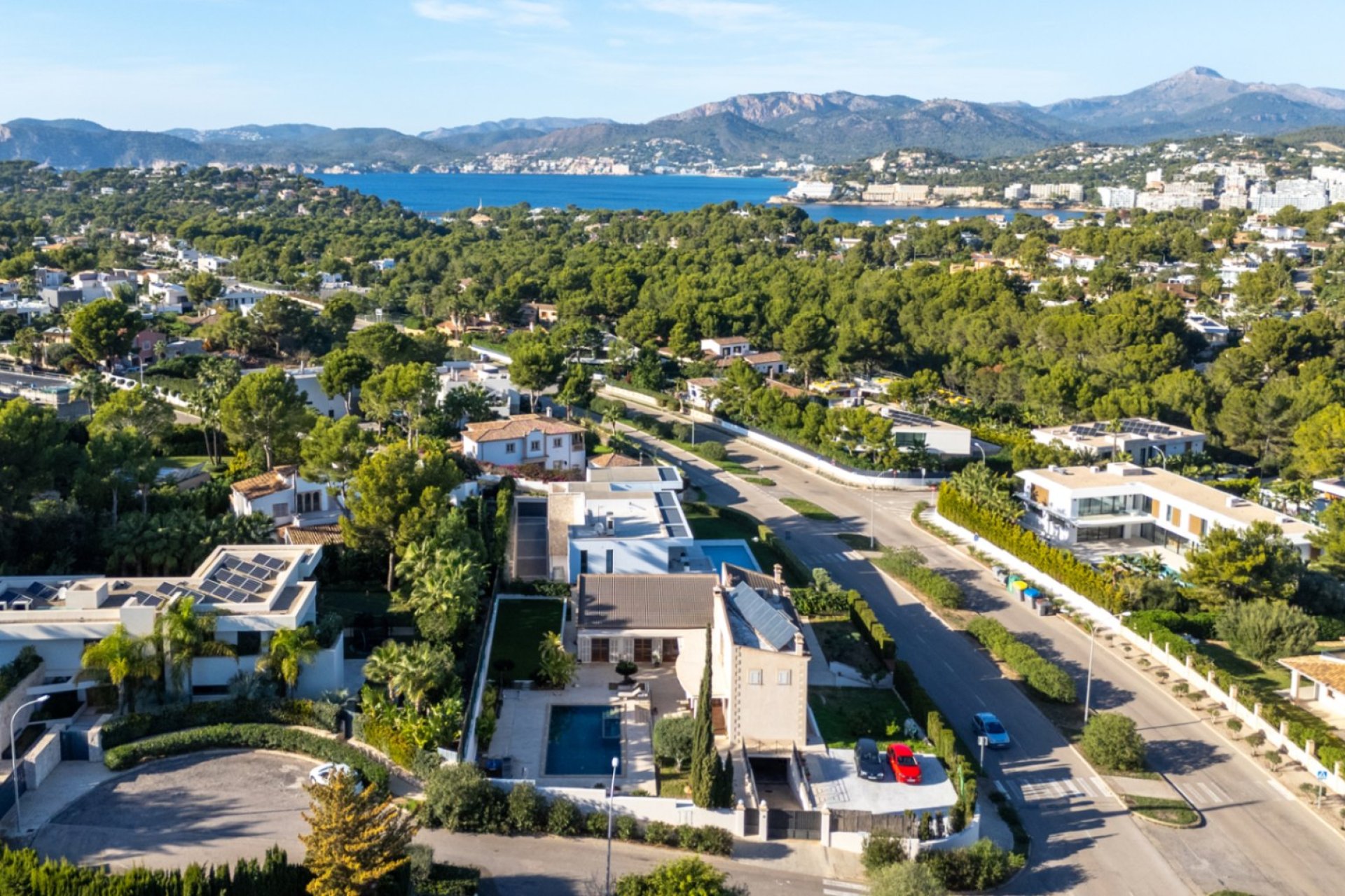 Herverkoop - Villa -
Calviá - Mallorca