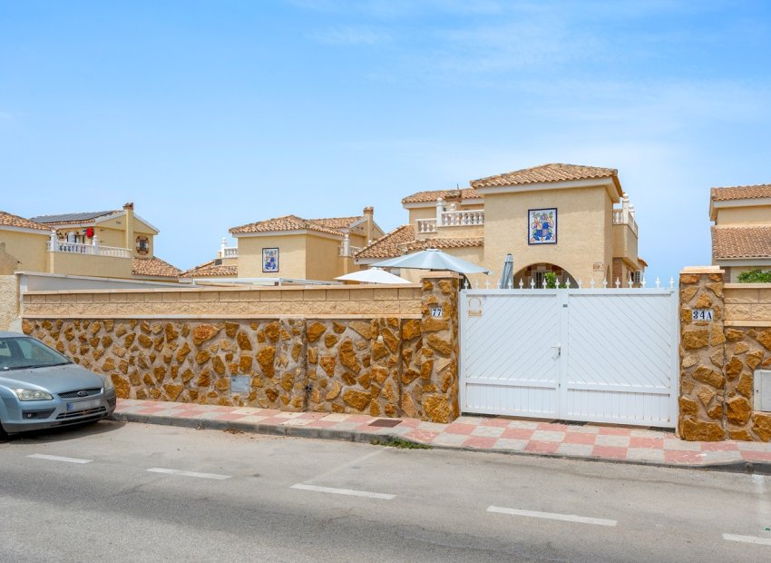 Herverkoop - Villa -
Gran Alacant - Costa Blanca