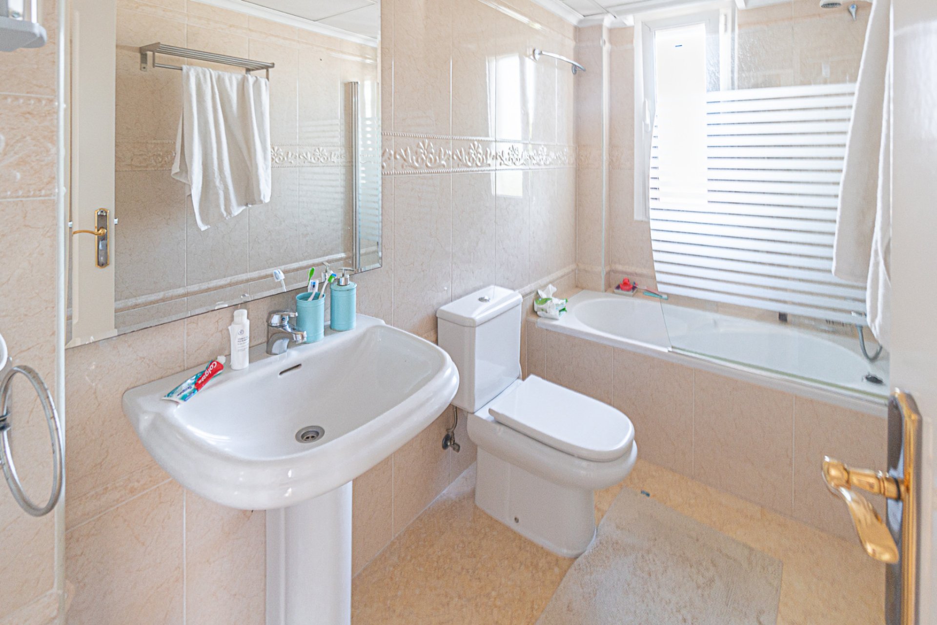 Herverkoop - Villa -
La Mata