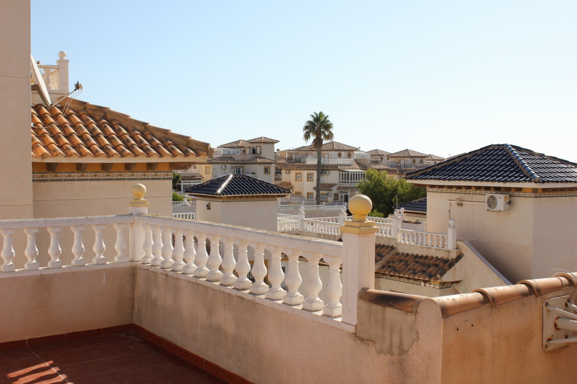 Herverkoop - Villa -
La Zenia - Costa Blanca