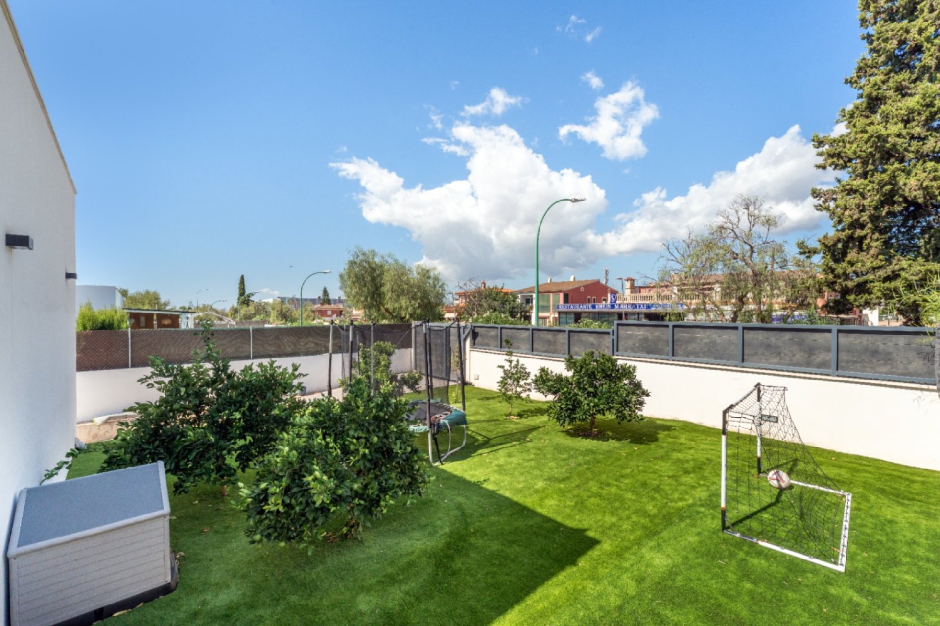 Herverkoop - Villa -
Marrachí - Mallorca