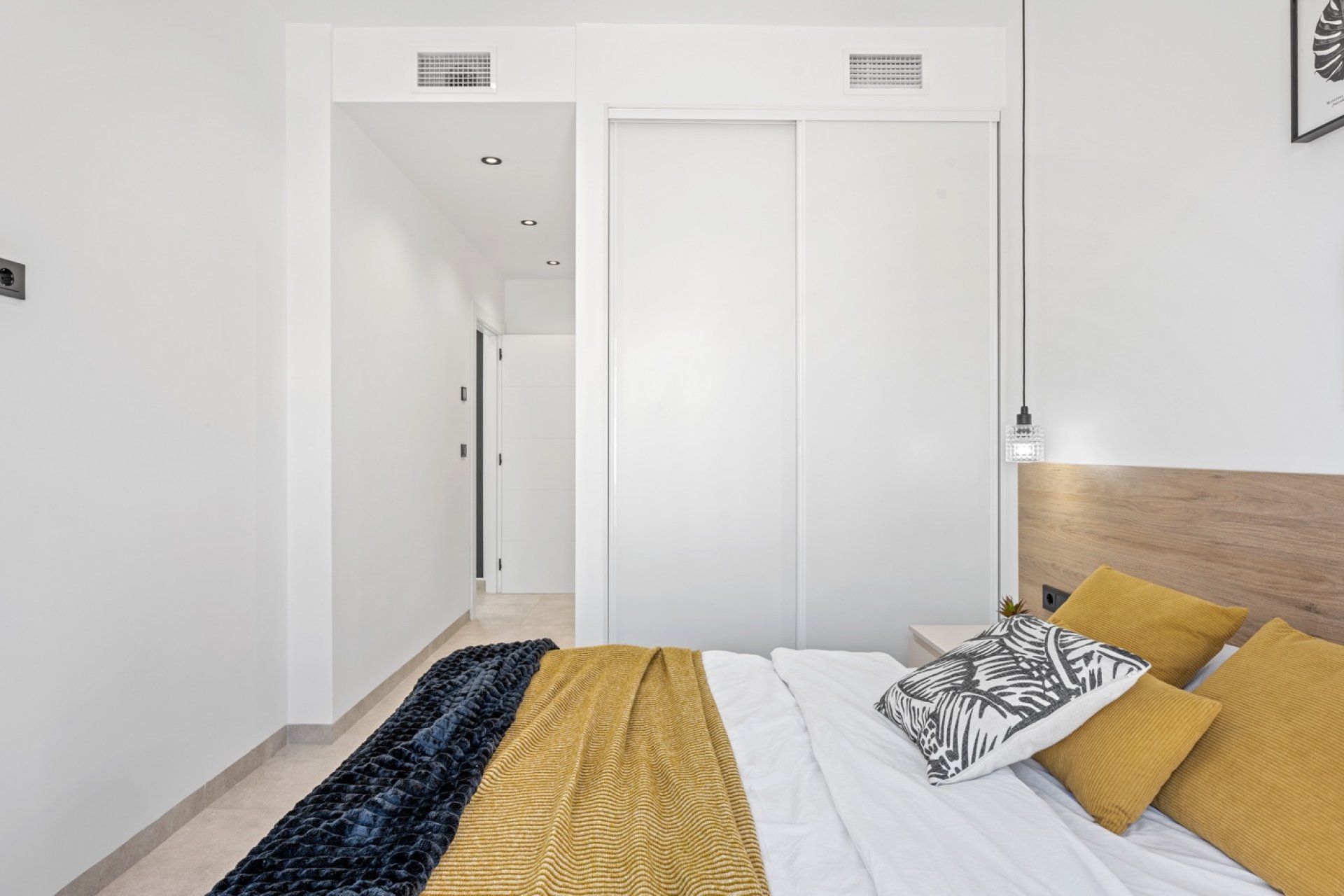 Herverkoop - Villa * -
Orihuela Costa* - Blue Lagoon*