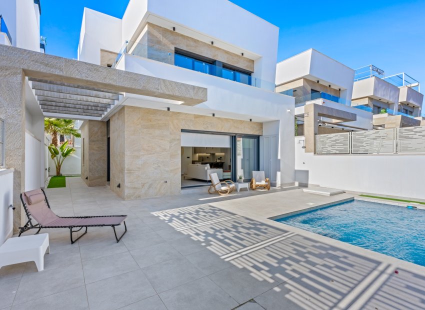 Herverkoop - Villa -
Orihuela Costa - Blue Lagoon